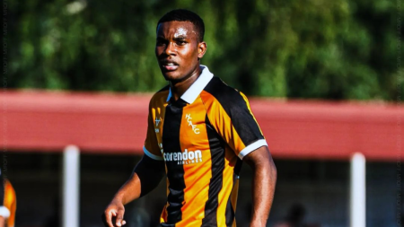 Óscar Zambrano queda fuera de la plantilla del Hull City para la Premier League