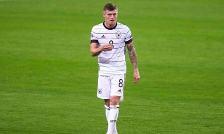 Toni Kroos explota y arremete contra un leyenda de Alemania