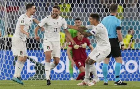 Italia se estrenó en la Eurocopa con goleada